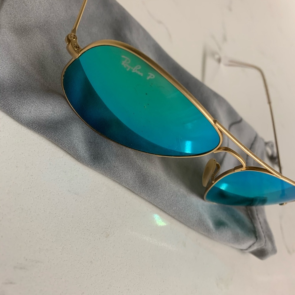 Large frame reflector aviators - Picture 2 of 4